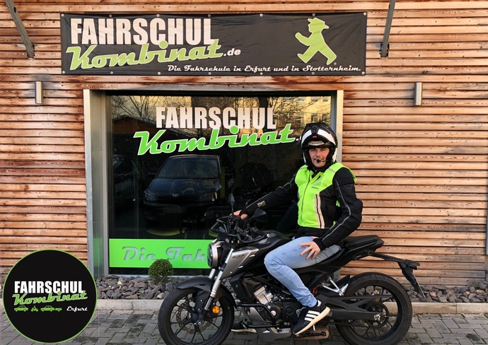 Bild zum Artikel: Motorrad fahren mit PKW-Führerschein - B196 Führerschein Fahrschule Erfurt 